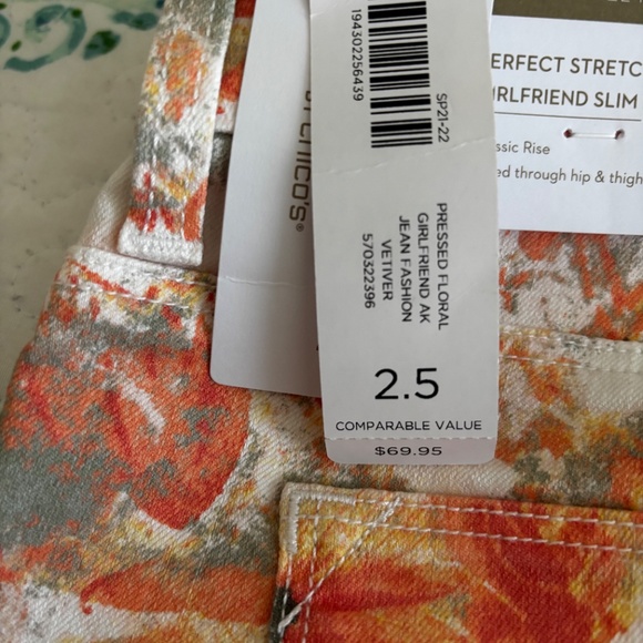 Chico’s Perfect Stretch Jeans~14 - Picture 8 of 9